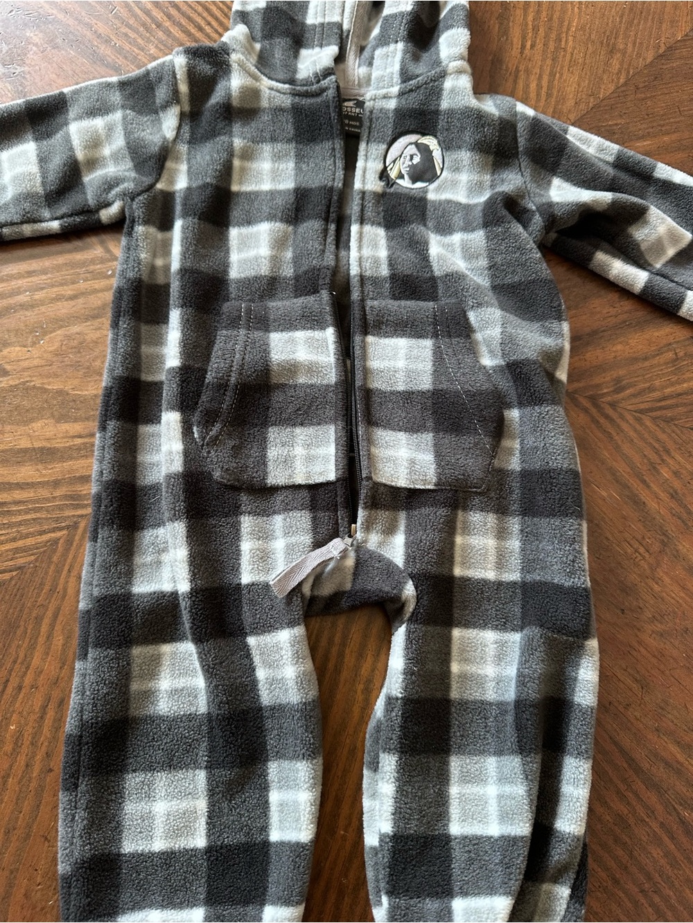 Colosseum Infant UNC Pembroke Braves Fleece Hooded Romper 12-18M